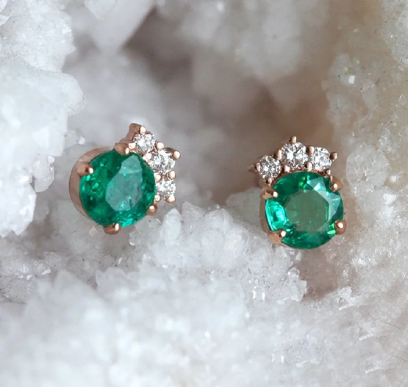 Petal hoop earrings-Natural Emerald And Diamond Stud Earrings