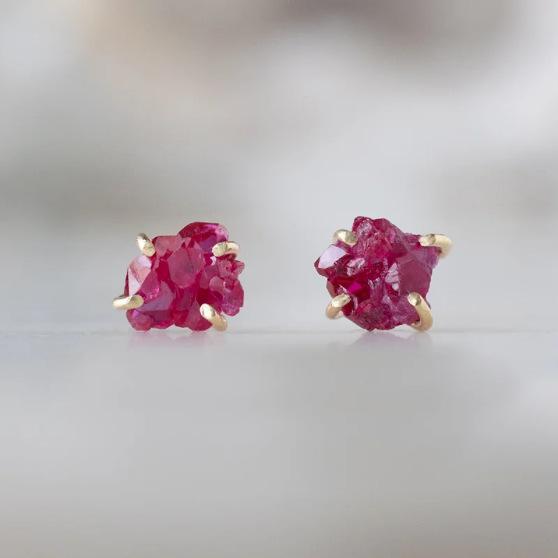 Round coin earrings-The Raw Garnet Gemstone Stud Earrings | 14K Yellow Gold