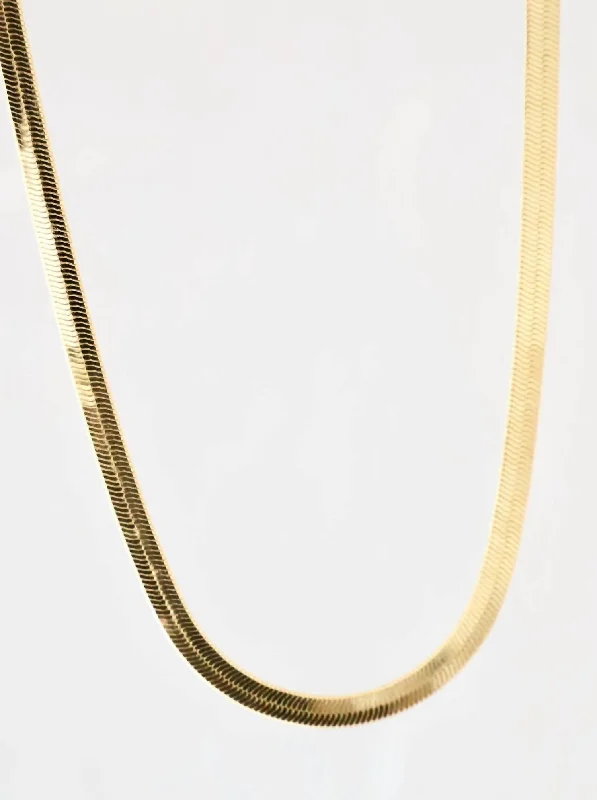 Fine choker necklaces-Herringbone Chain Necklace In Gold