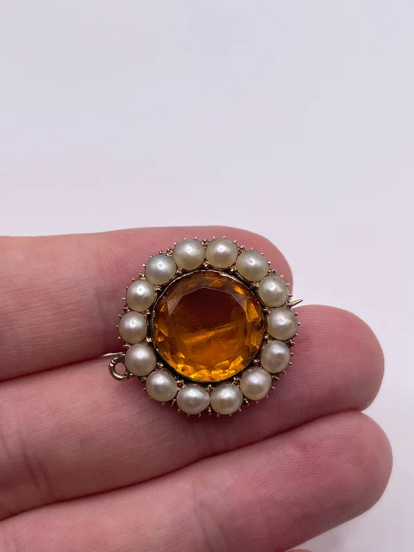 Sapphire stone brooches-Antique 9ct gold citrine and pearl brooch