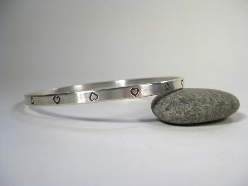 Bead trim bangles-Sterling Silver Heart Bangle