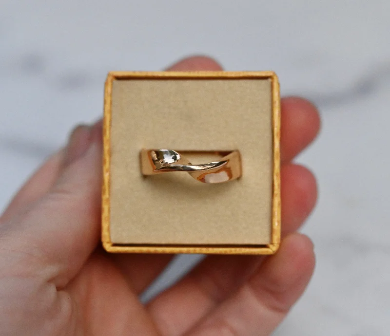 Straw style rings-Mobius 14k Gold Ring - Made To Order