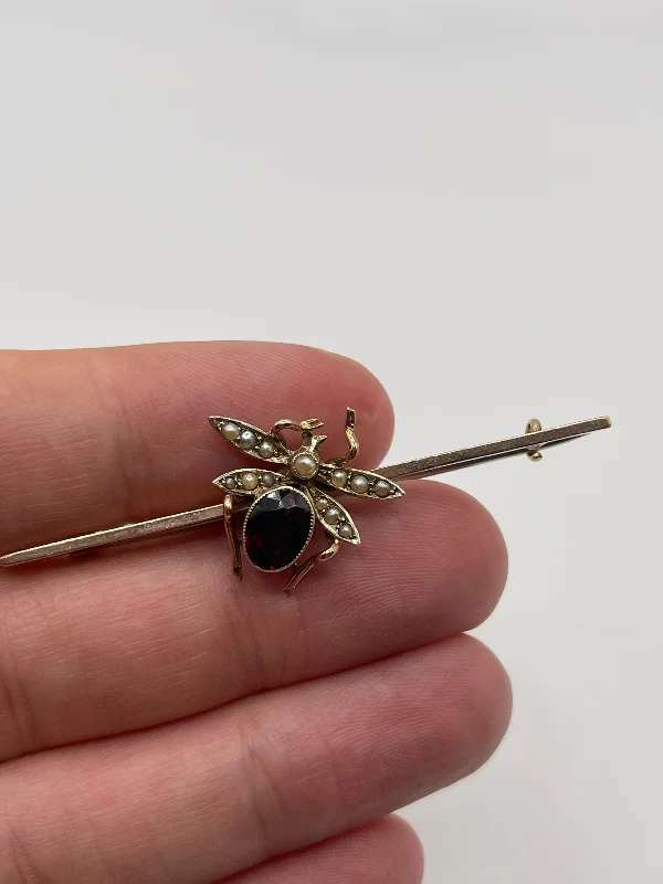 Tribal bead brooches-Antique 9ct rose gold garnet and pearl insect brooch