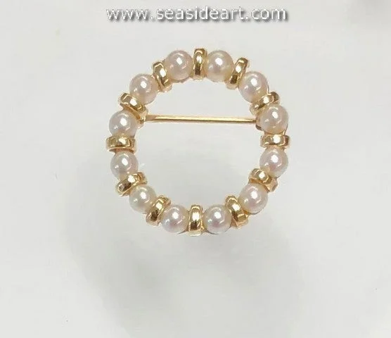 Bamboo style brooches-14K Yellow Gold Cultured Pearl Brooch