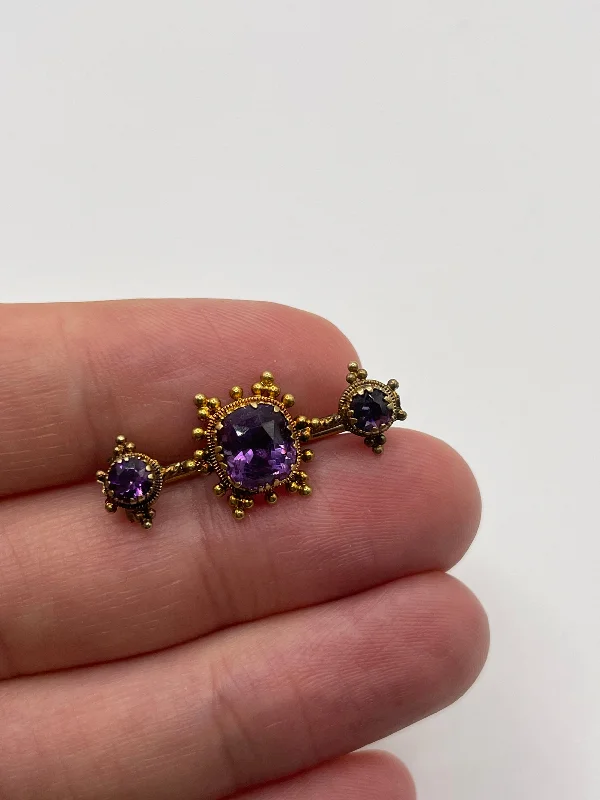 Luxe diamond brooches-Antique 15ct gold amethyst brooch