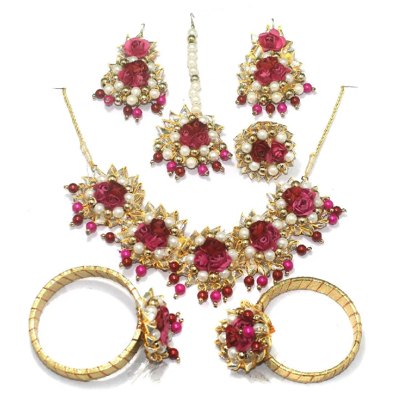 Pinch clasp bracelets-Gotta Patti Necklace Set with Maang Tikka, Earrings, Ring and Bangle Magenta