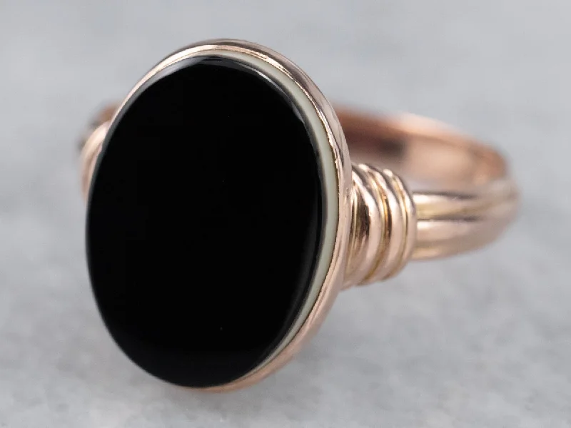 Round shape rings-Black Onyx and Rose Gold Ring