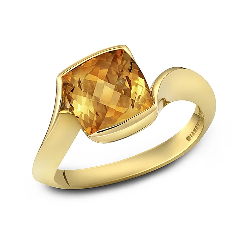 Amethyst solitaire rings-Contour Cushion Citrine and Yellow Gold Ring