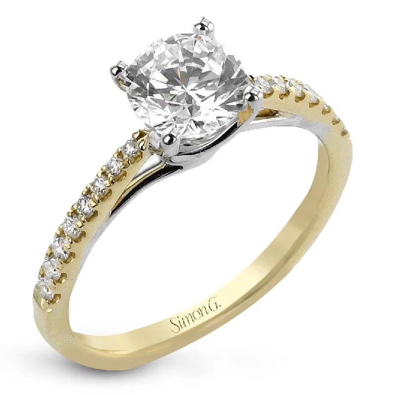 Pure star rings-Round-cut Engagement Ring in 18k Gold with Diamonds