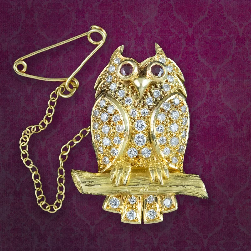 Heart-shaped brooches-Vintage Diamond Ruby Owl Brooch 18ct Gold