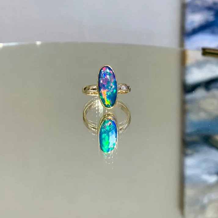 Oak grain rings-Elongated Ethiopian Opal Ring