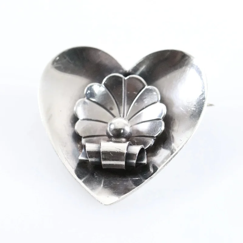 Sculpted metal brooches-Vintage Georg Jensen Jewelry | Alphonse La Paglia Heart & Shell Brooch USA